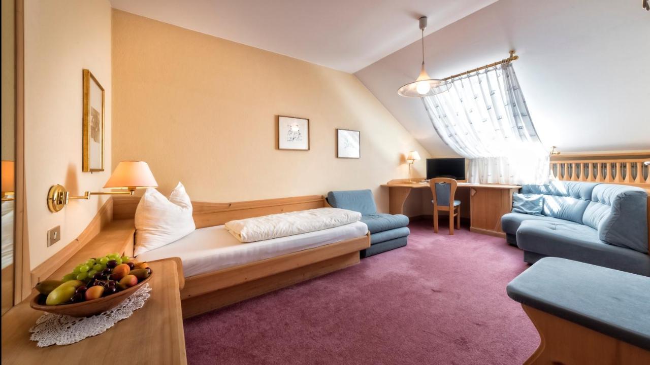 Hotel Brueckenwirt Novacella Εξωτερικό φωτογραφία